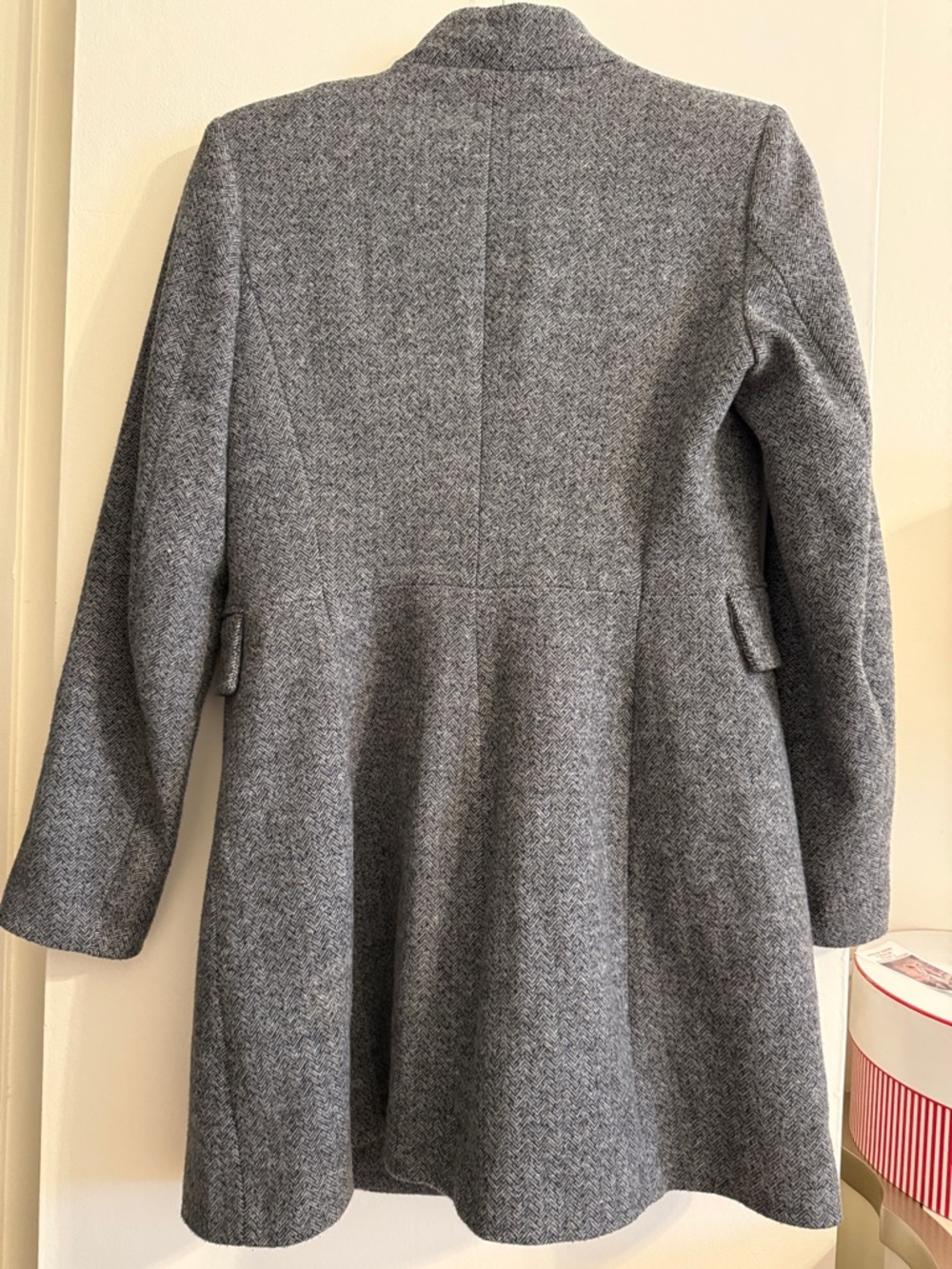 Zara Women’s Grey Textured Wool-Blend Stand Collar Pea Coat - Picture 4 of 6
